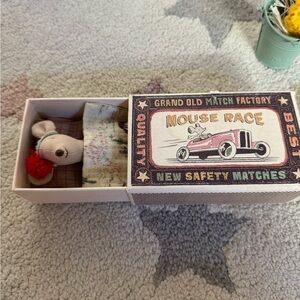 Maileg girl mouse and mop